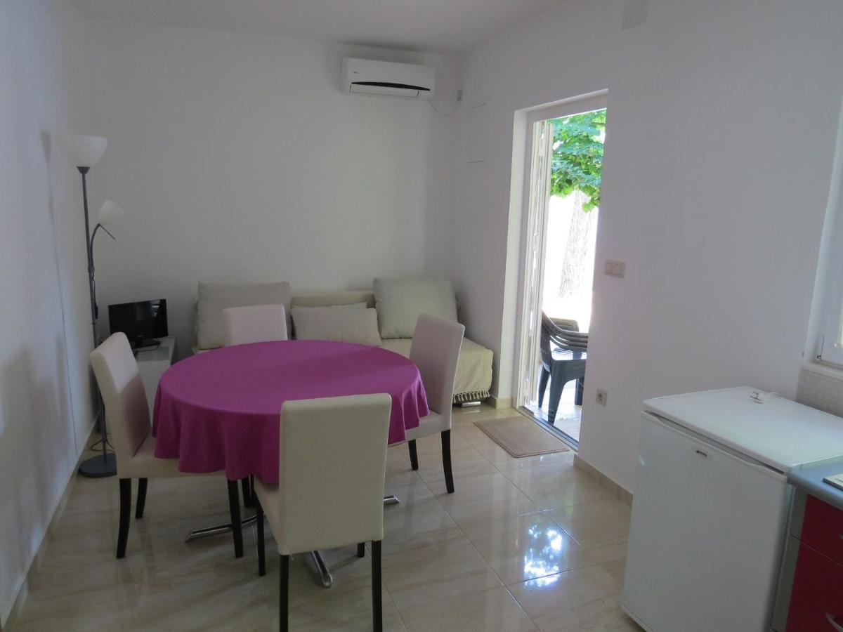 Diana & Josip Apartament